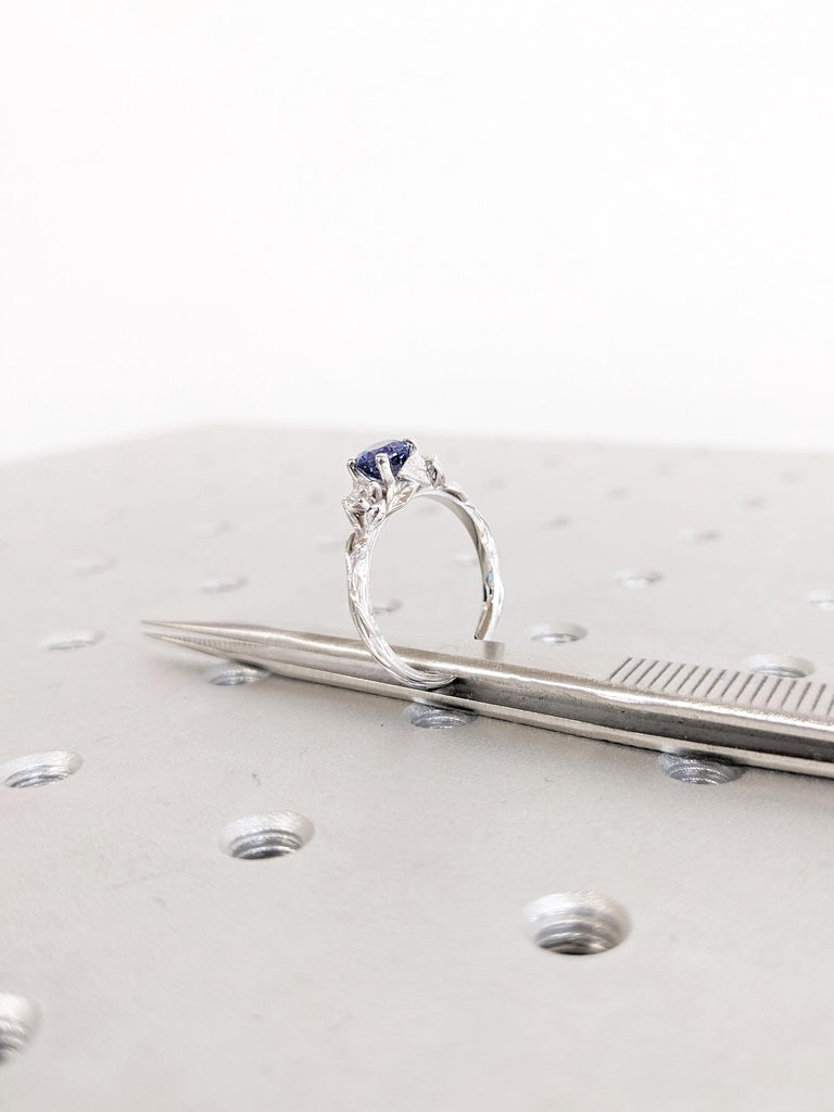 Round Sapphire Engagement Ring, Cornflower Blue Sapphire Ring, Natural Sapphire & Diamond Ring, 14K White Gold Leaf Ring, Birthstone Jewelry