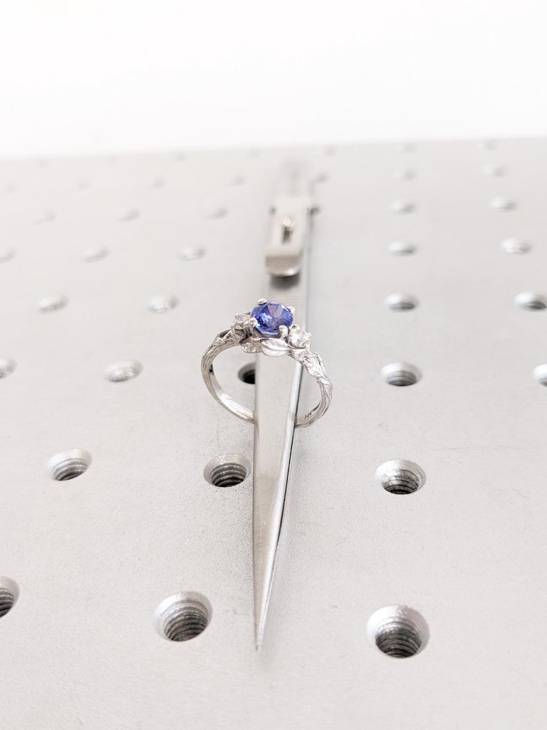 Round Sapphire Engagement Ring, Cornflower Blue Sapphire Ring, Natural Sapphire & Diamond Ring, 14K White Gold Leaf Ring, Birthstone Jewelry