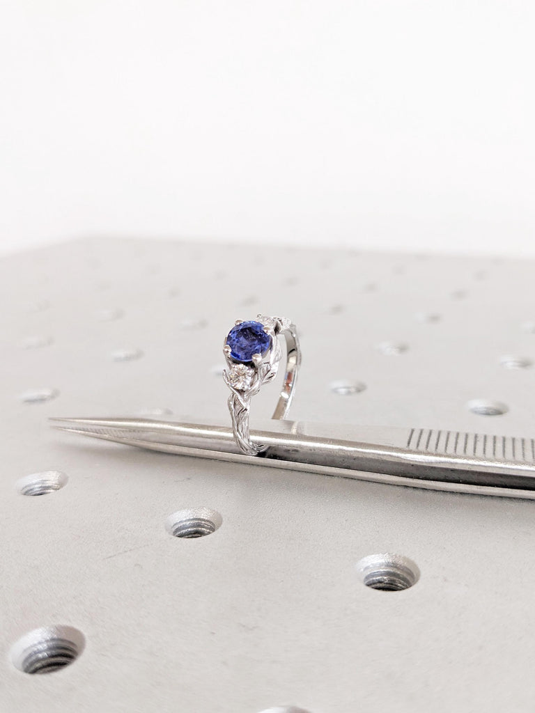 Natural Cornflower Blue Sapphire Engagement Ring, Round Diamond and Natural Sapphire Ring, 14K White Gold Leaf Ring