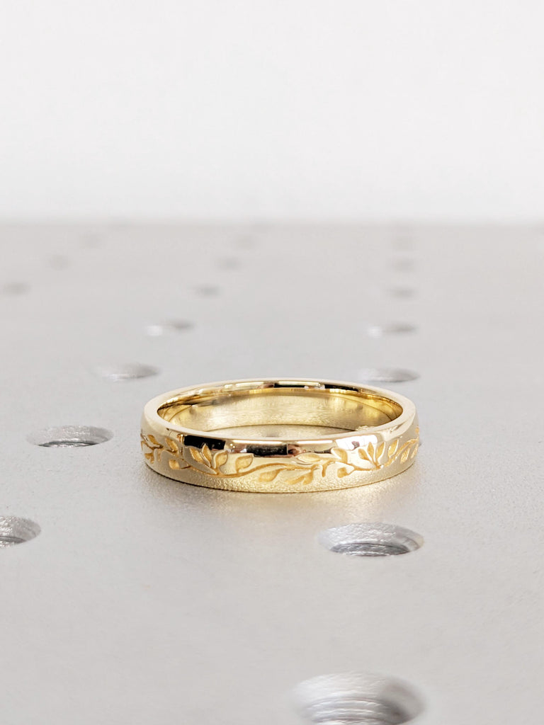 Men's Wedding Band, 18K Yellow Gold Unique Men's Ring, Men's Engagement Ring, Rings for Men, Promise Ring, Valentine Gift, Men's Jewelry