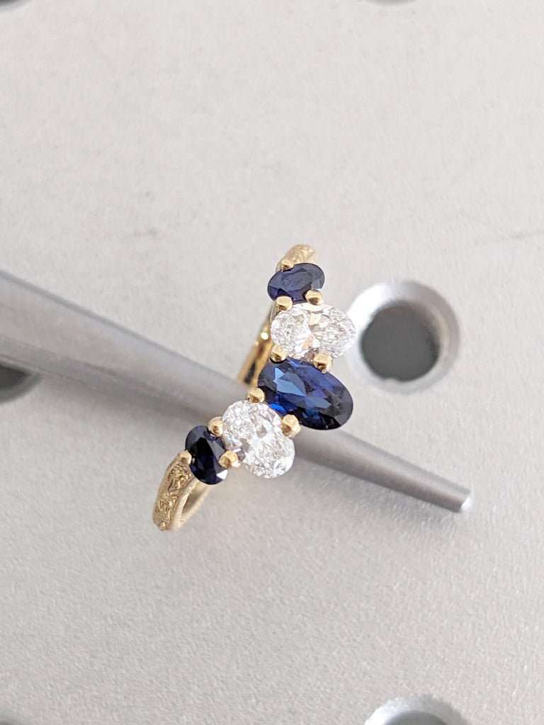 Sapphire Wedding Bands | Blue Sapphire Matching Ring | 18K Yellow Gold Ring | Oval Cut Lab Sapphire and Diamond Ring | Sapphire Jewelry Gift