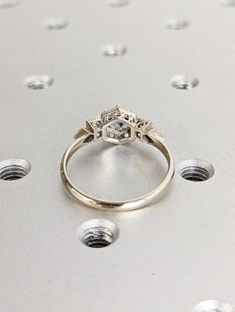 1ct to 2 Carat Round Old Miner-Cut Diamond Ring | IGI Certified Lab Grown Diamond, 14K/18K Solid Gold Vintage Engagement Ring for Women