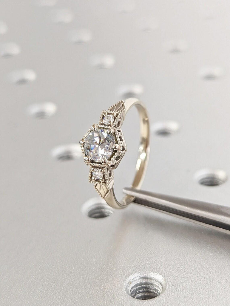 1ct up to 2 carat Round Old Miner-Cut Diamond Ring | IGI Certified Lab Grown Diamond, 14K/18K Solid Gold Vintage Engagement Ring for Women