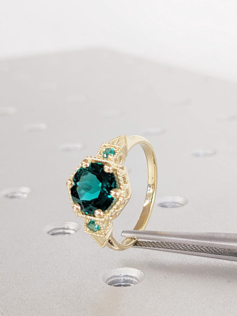 Lab Emerald Engagement Ring, Round Emerald Wedding Ring, Vintage Milgrain Emerald Ring in 14K Yellow Gold, Emerald Jewelry