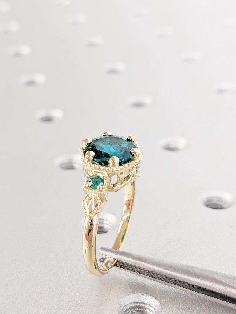Lab Emerald Engagement Ring, Round Emerald Wedding Ring, Vintage Milgrain Emerald Ring in 14K Yellow Gold, Emerald Jewelry