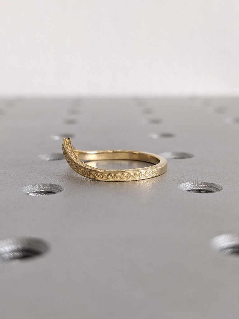 18k Yellow Gold Vintage Wedding Band | His and Hers Wedding Ring Set | Hand Engrave Filigree Couples Ring | Commitment Ring | 6mm Mens Band