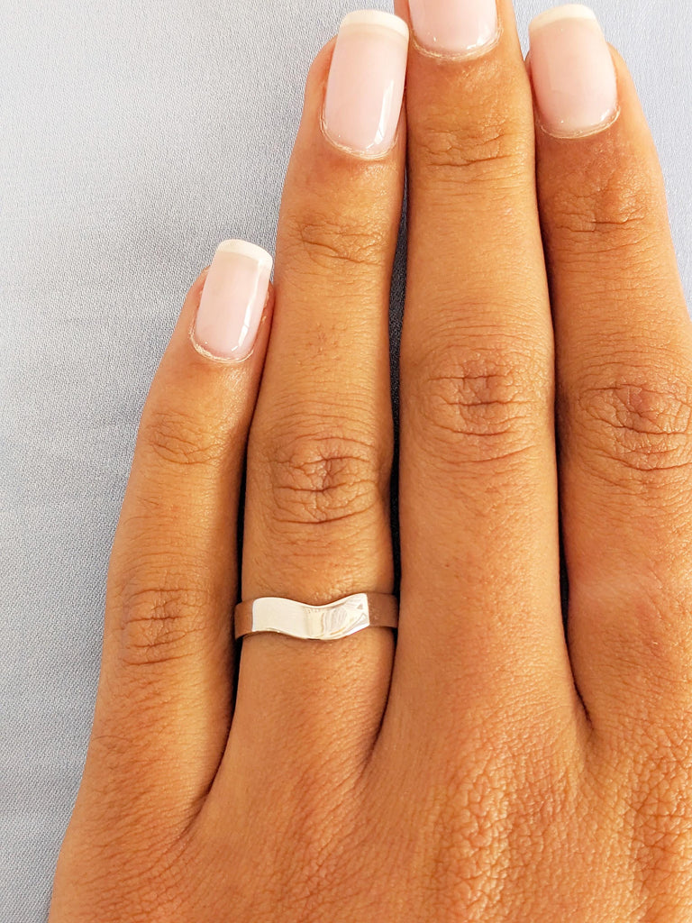 14K White Gold Wedding Band, Stacking Ring For Woman, Matching Ring, Custom Wedding Ring, Unique Curved Gold Ring, Women's Wedding Ring Gift