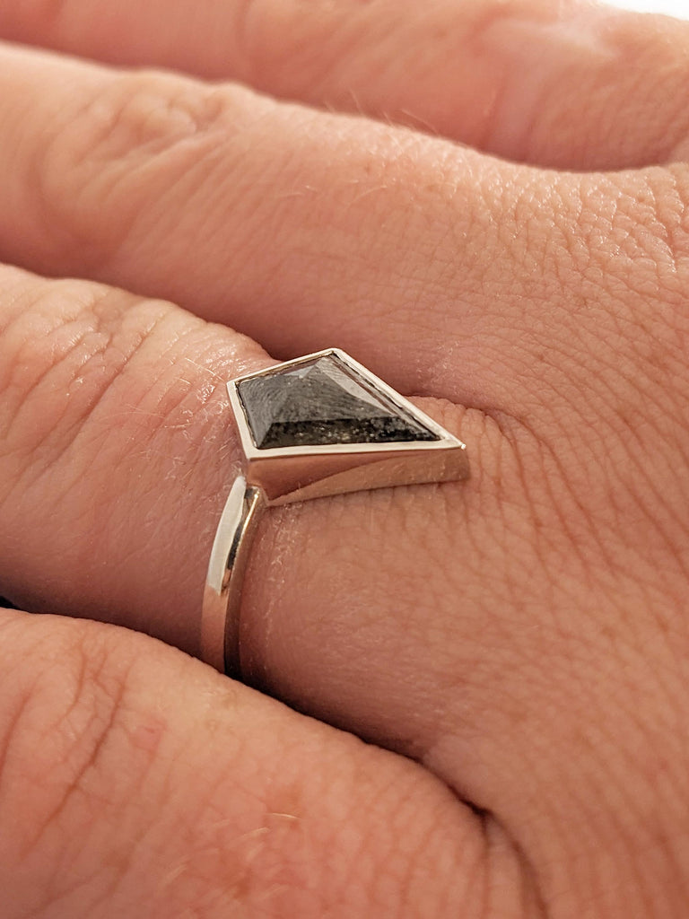Bezel Ring, Salt and Pepper Diamond Engagement Ring, Minimalist 14k White Gold Ring, Kite Ring