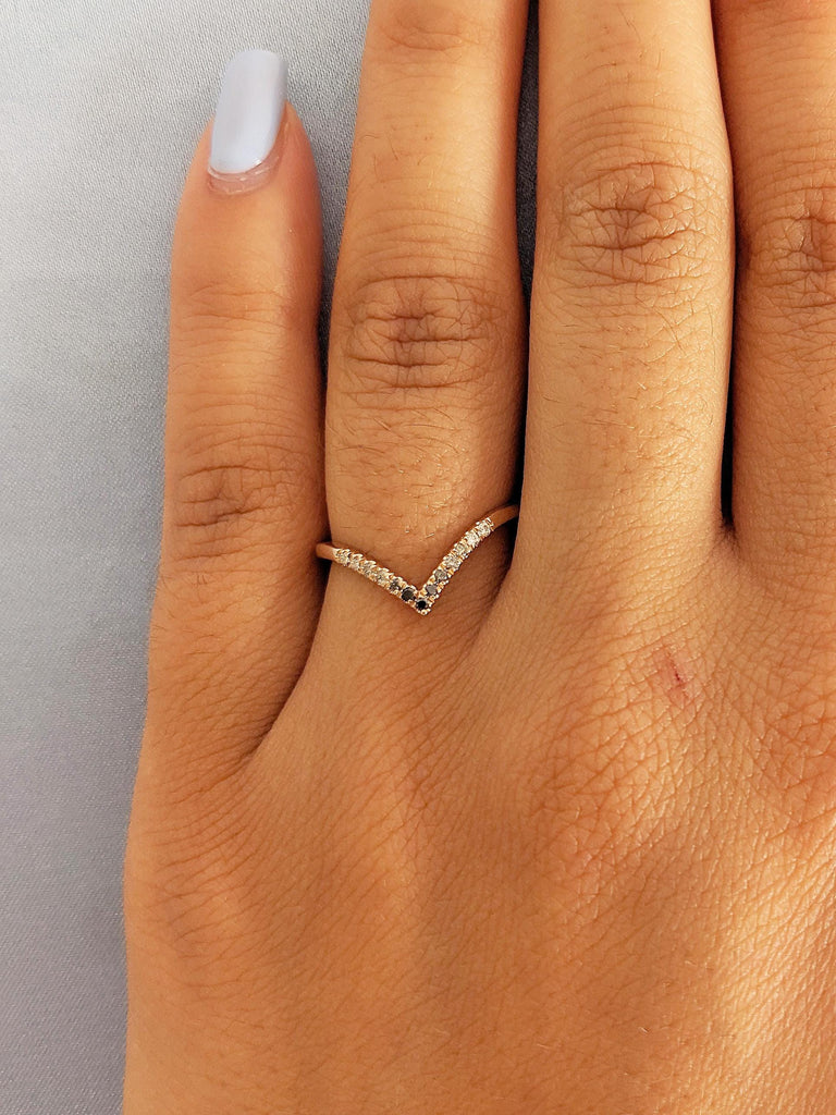 V Shaped Wedding Band, Rose Gold Stacking Ring, Reverse Ombre Diamond Ring, Matching Ring for Women, Anniversary Band, Vintage Wedding Ring