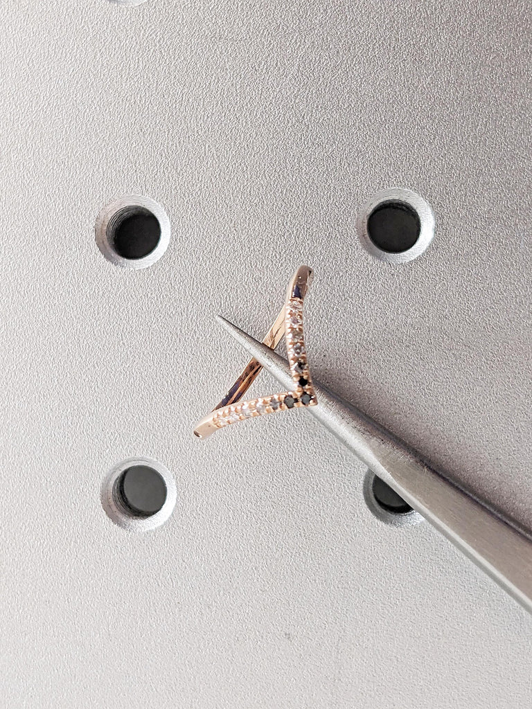 V Shaped Wedding Band, Rose Gold Stacking Ring, Reverse Ombre Diamond Ring, Matching Ring for Women, Anniversary Band, Vintage Wedding Ring