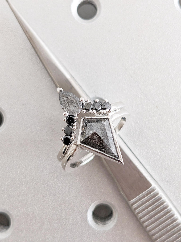 Kite Cut Salt and Pepper Diamond Engagement Ring Set, 14k White Gold Ring, Diamond Statement Ring, Black Diamond Wedding Ring, Bridal Ring