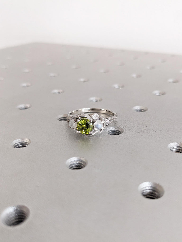 Unique Peridot Engagement Ring, Nature Inspired Platinum Ring, Round Cut Moonstone Cabochon, Peridot Ring, August Birthstone Ring, Leaf Ring