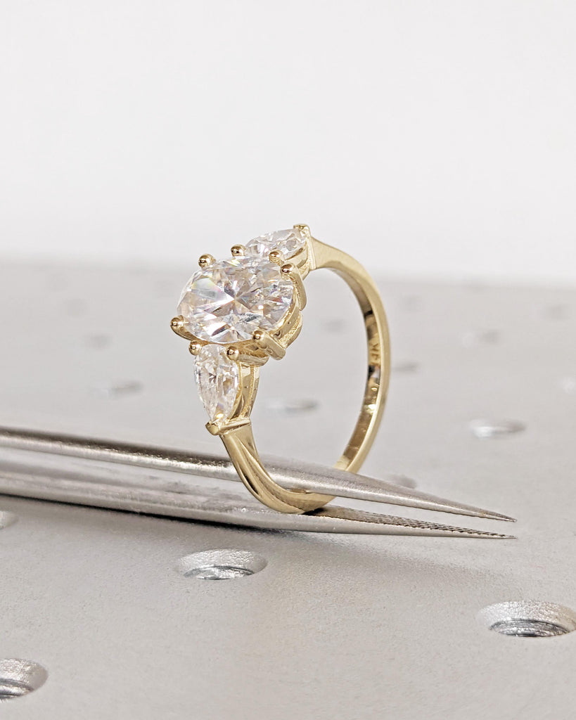 Oval Cut Lab Grown Diamond Ring IGI Certified, Three Stone Diamond Engagement Ring, Pear Cut Side Moissanites, 14K Gold Vintage Wedding Ring