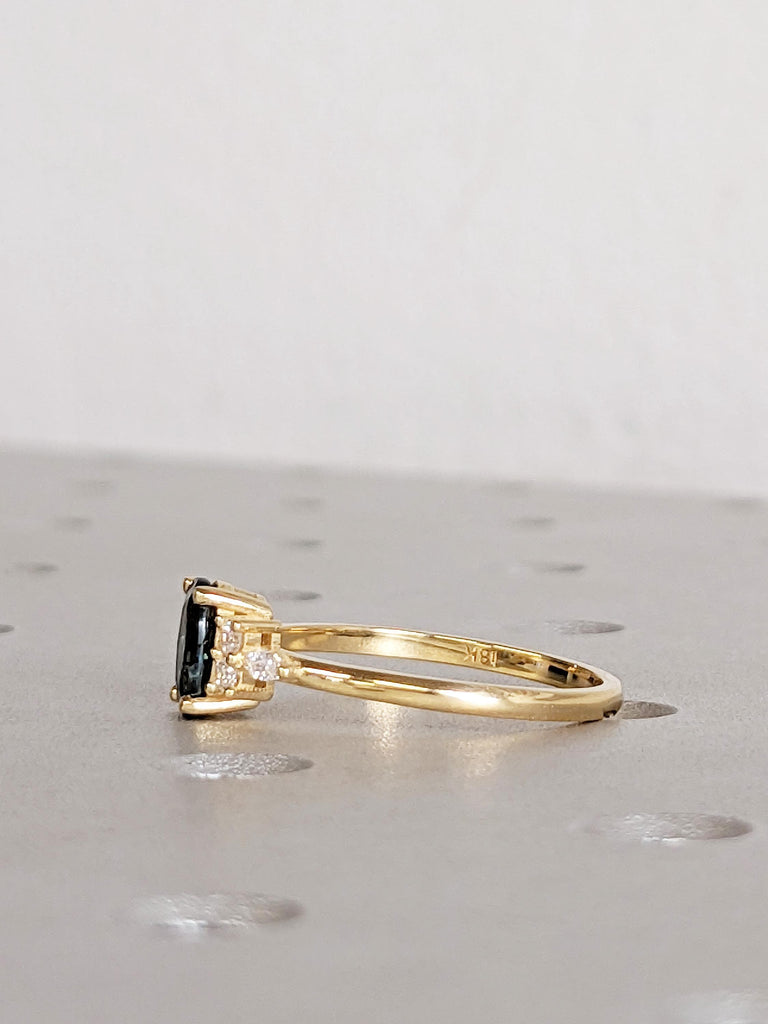 1ct Oval Cut Green Sapphire Engagement Ring, 18K Yellow Gold Wedding Ring, Diamond Cluster Birthstone Ring, Sapphire Jewelry, Promise Ring