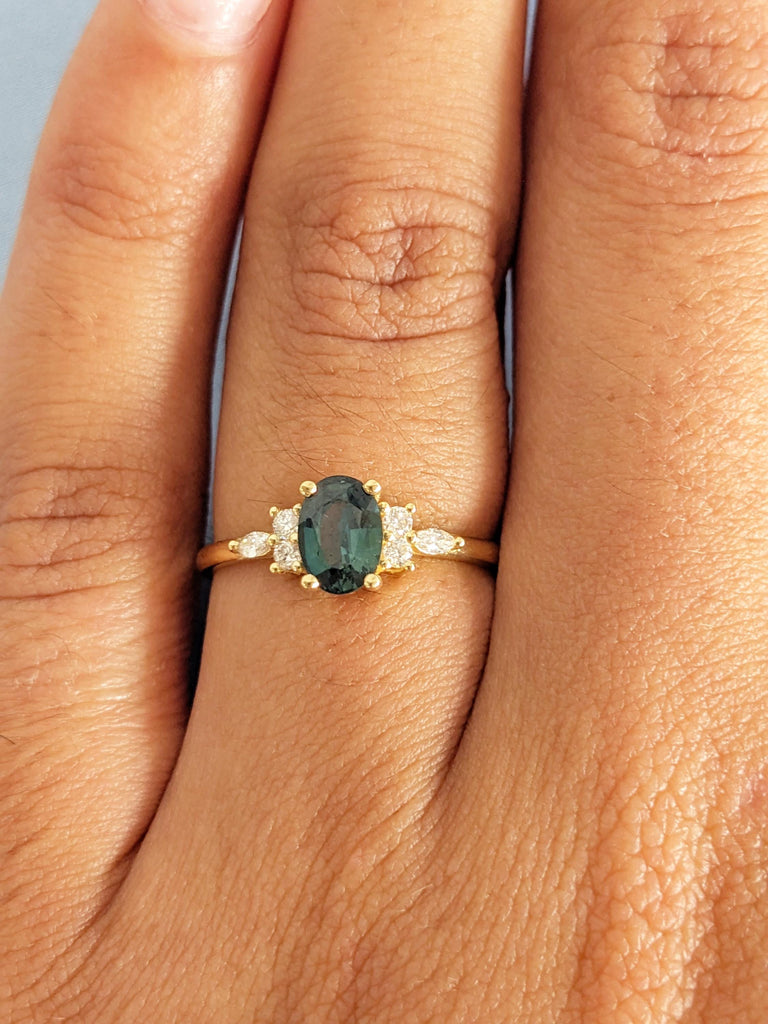 1ct Oval Cut Green Sapphire Engagement Ring, 18K Yellow Gold Wedding Ring, Diamond Cluster Birthstone Ring, Sapphire Jewelry, Promise Ring