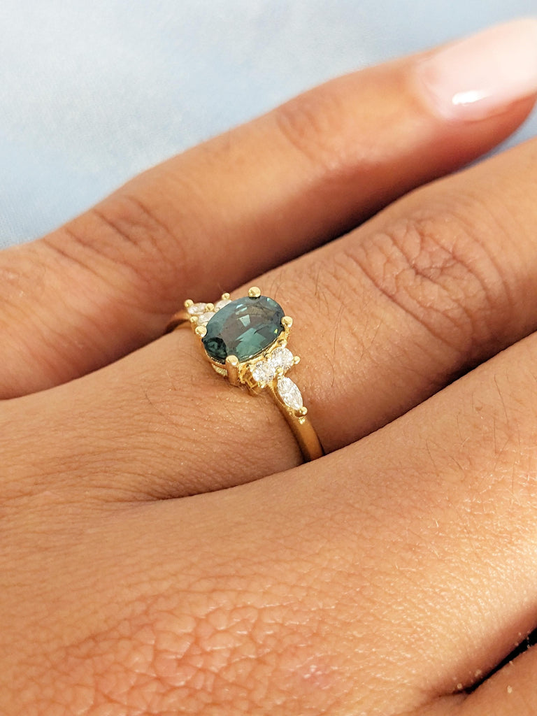 1ct Oval Cut Green Sapphire Engagement Ring, 18K Yellow Gold Wedding Ring, Diamond Cluster Birthstone Ring, Sapphire Jewelry, Promise Ring