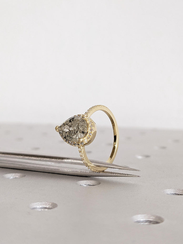 1920s Pear Cut Salt and Pepper Diamond Engagement Ring, 14K Yellow Gold Halo Ring, Vintage Diamond Wedding Ring