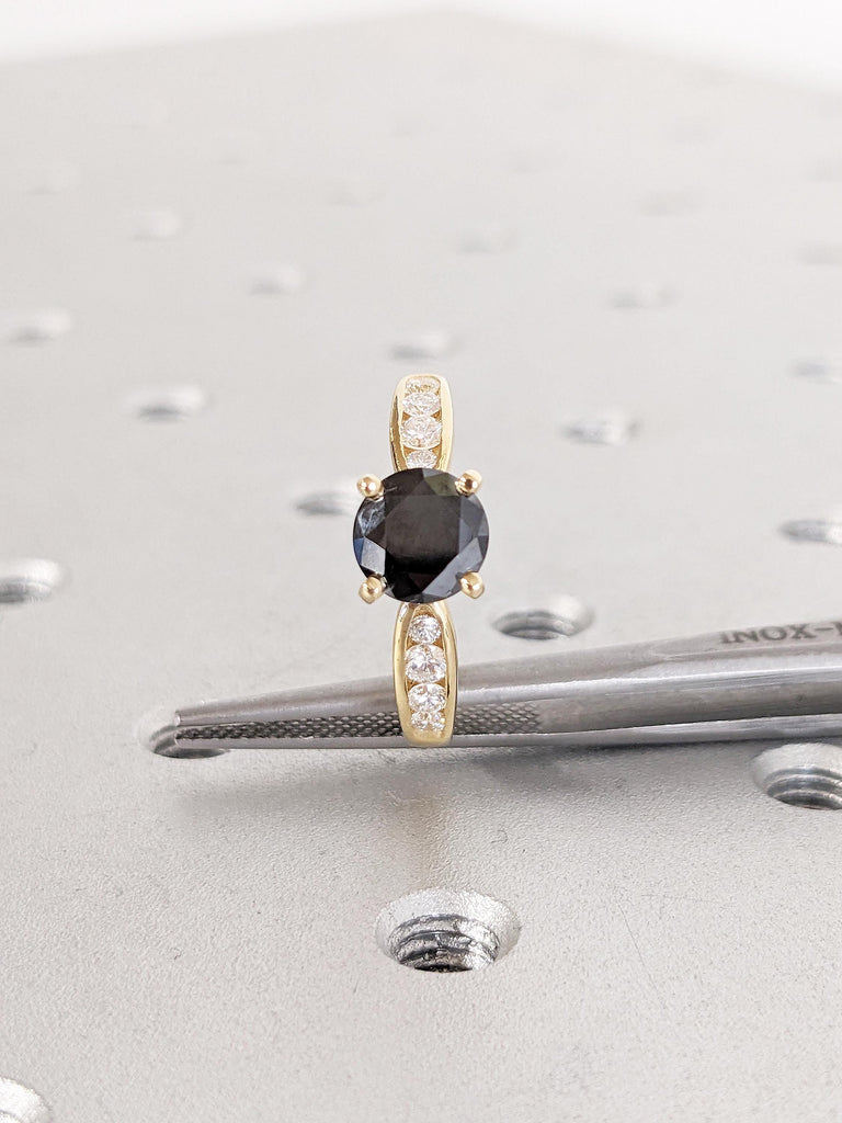 Round Black Diamond Ring, Vintage Engagement Ring, Art Deco 18k Solid Gold Ring, Natural Diamond Promise Ring for Her, Unique Bridal Ring