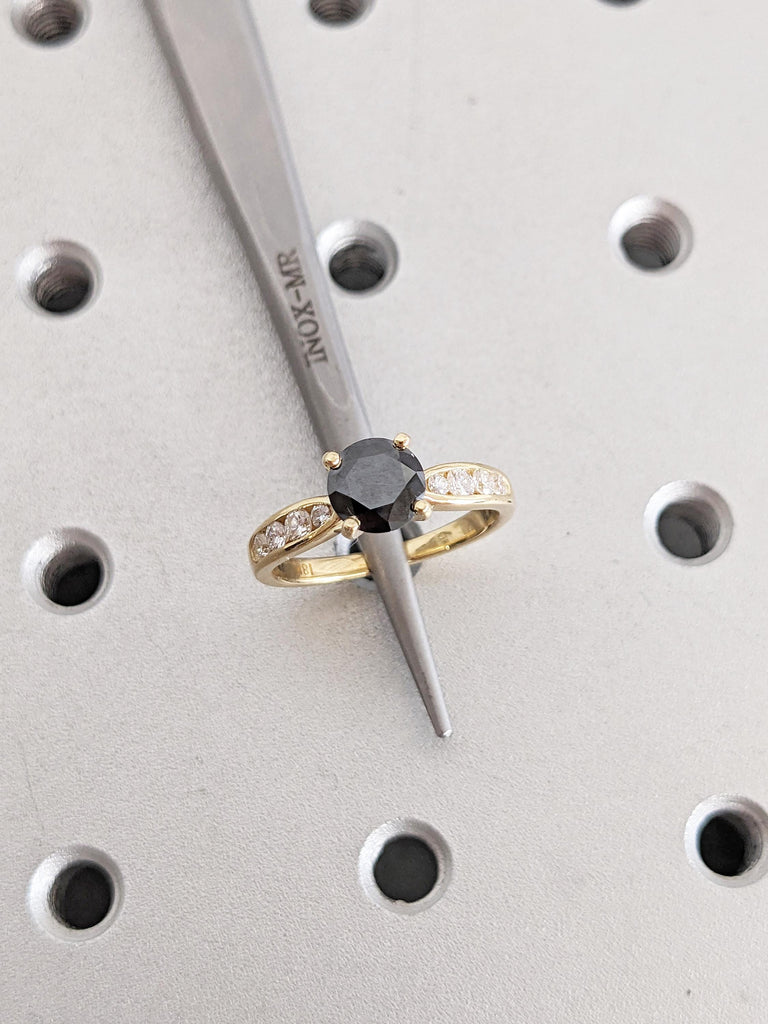 Diamond Engagement Ring, 18k Yellow Gold Women&#39;s Ring