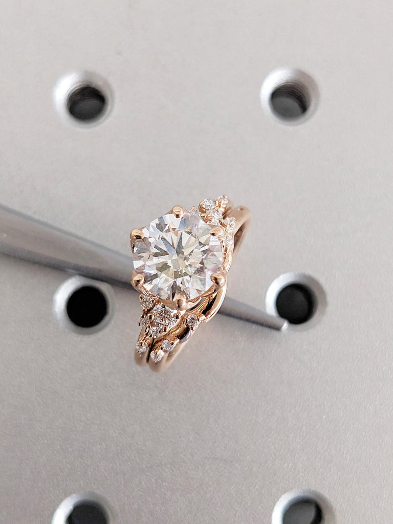 Round Cut VVS Moissanite Ring Set, Moissanite Engagement Ring Set, 14K Rose Gold Ring, Snowdrift Diamond Cluster Wedding Ring Set, Ring Gift