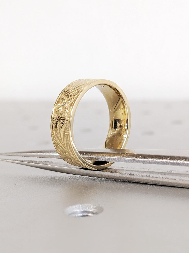 14K Gold Diamond Floral Leaf Wedding Band, Dainty Gold Diamond Men’s Engagement Ring, Vintage Flower Anniversary Ring, Unisex Wedding Band