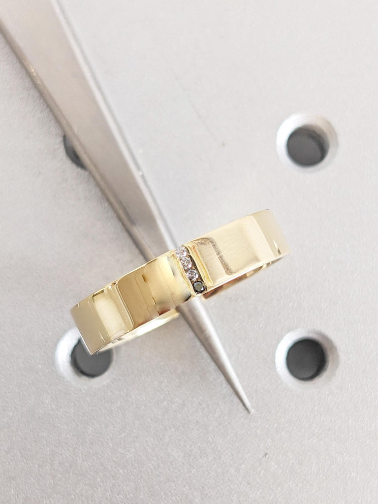 Men’s Ombre Diamond Engagement Ring, 14K Yellow Gold Brushed Finish Band, Solid Gold Men’s Wedding Ring