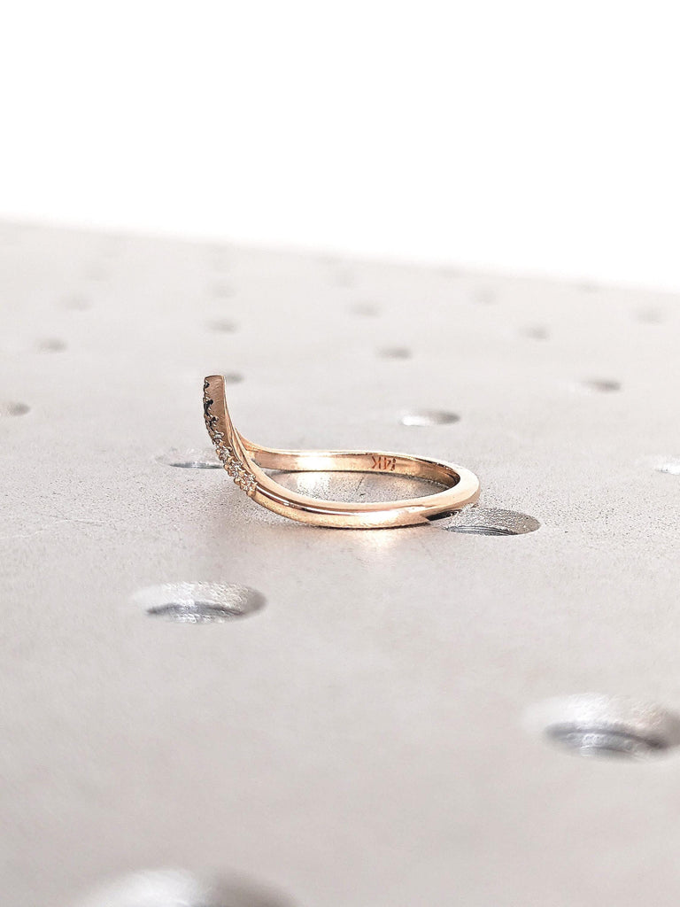 V Shaped Wedding Band, Rose Gold Stacking Ring, Reverse Ombre Diamond Ring, Matching Ring for Women, Anniversary Band, Vintage Wedding Ring