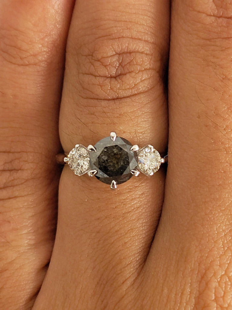 Polished Finish Round Cut Trellis Setting Ring, Past Present Future Ring