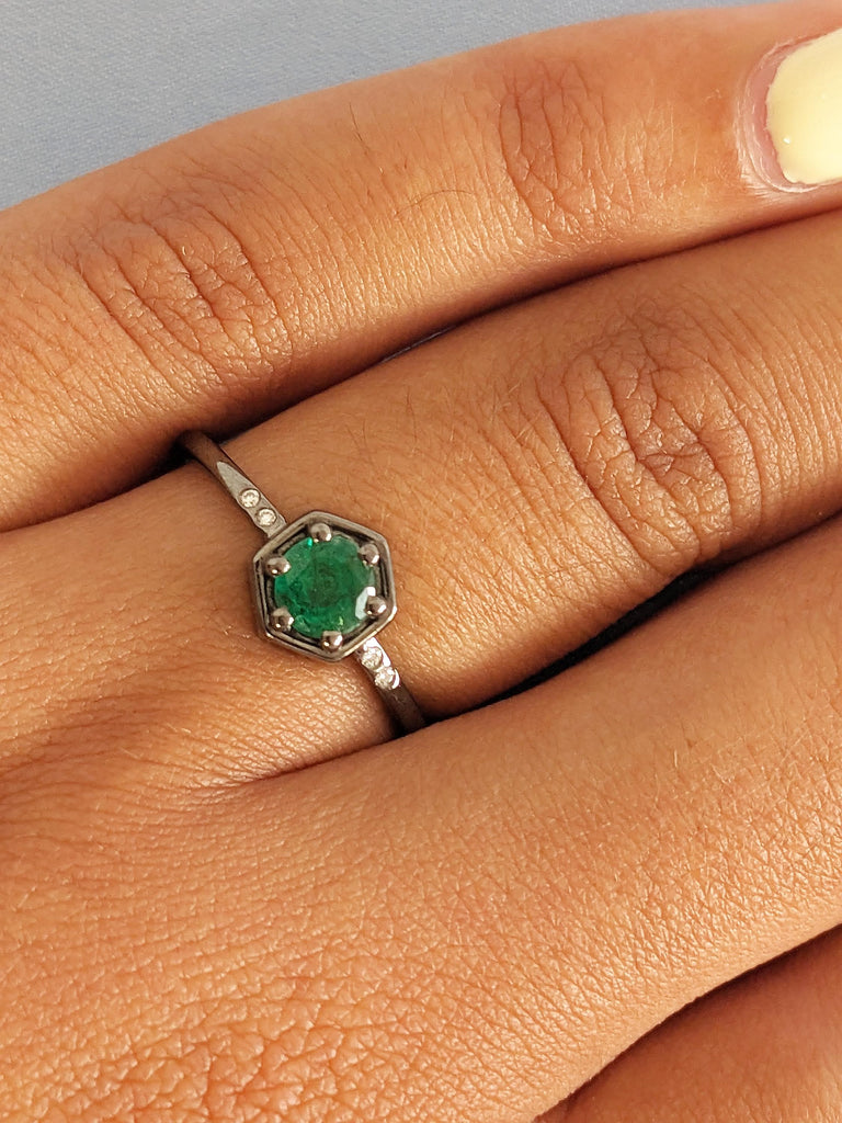 Thin 14K Solid Black Gold Emerald Wedding Band, Round Green Natural Emerald Ring, Diamond Bezel Wedding Anniversary Ring, Taurus Birthstone