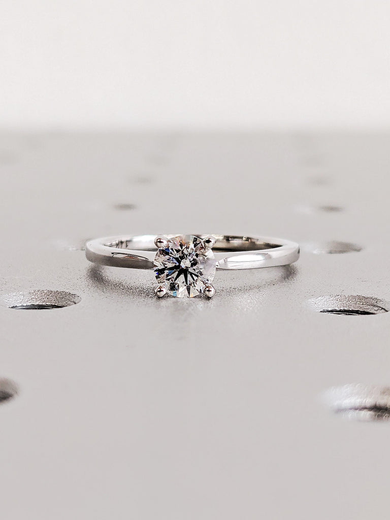 14K Solid White Moissanite Wedding Band, Solitaire Round Cut Moissanite Engagement Ring, Modern Bridal Ring, Stackable Everyday Jewelry