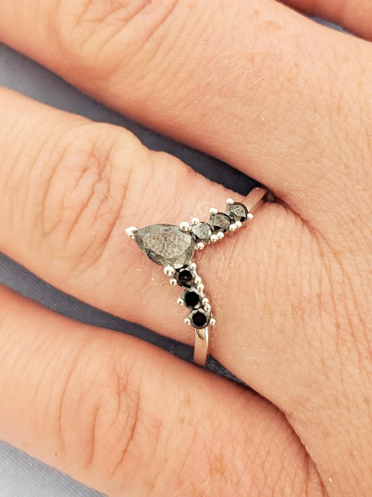 Diamond Wedding Band, Dainty 14k White Gold Band, V Shaped Ring, Stackable Ring, Chevron Ring