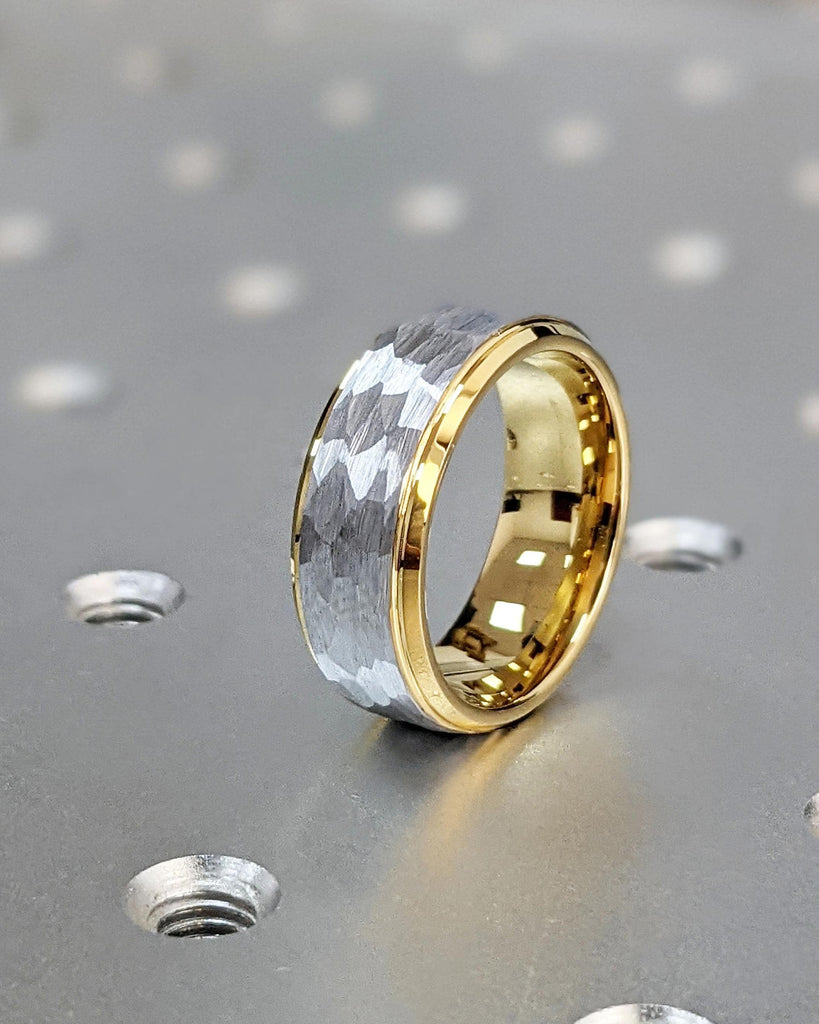 Men's Tungsten Wedding Band / Hammered Silver Tungsten Ring / 8mm Wide Wedding Ring for Him / Yellow Gold Plated Tungsten Band / Comfort Fit