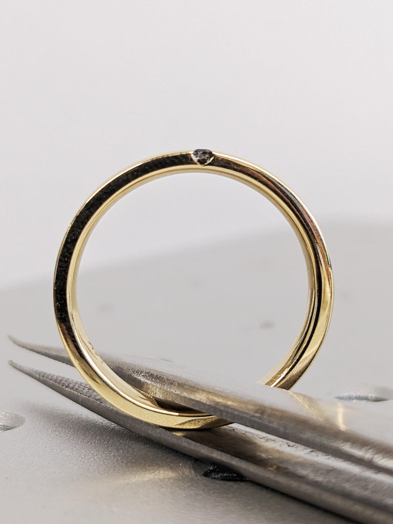 Personalized Women's Wedding Band, Dainty Baguette Cut Salt and Pepper Diamond Ring, 3mm Solid Gold Band