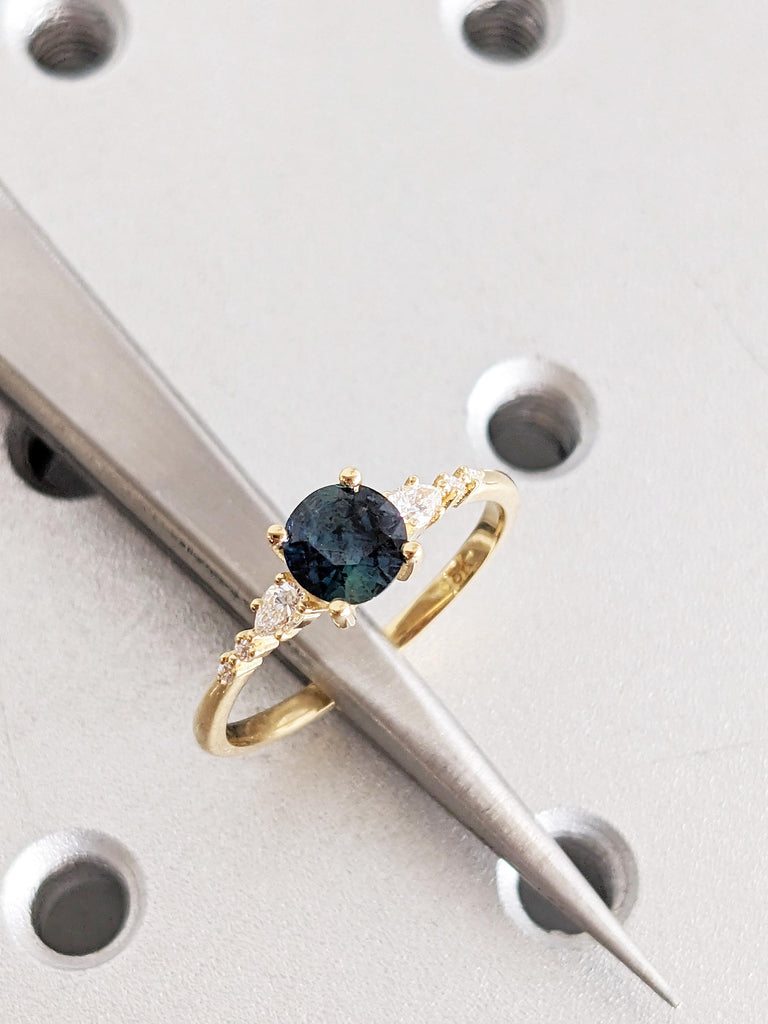 0.5ct Unique Round Sapphire Engagement Ring, 18K Yellow Solid Gold Sapphire Wedding Ring, Teal Peacock Sapphire Diamond Cluster Ring For Her
