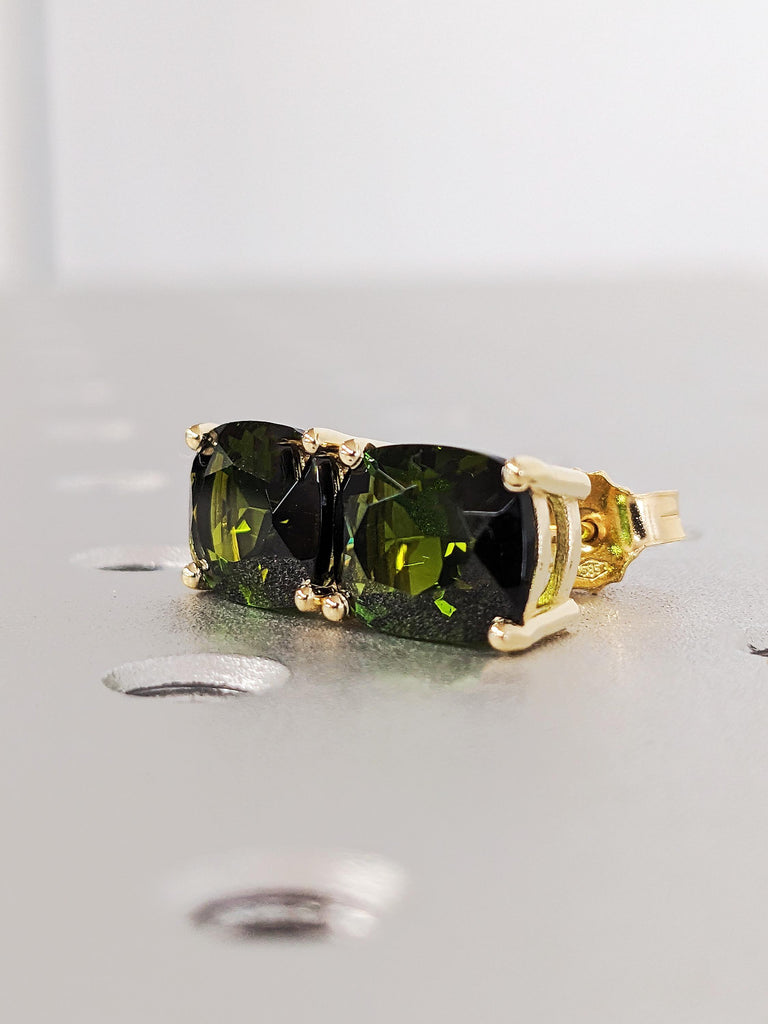 Cushion Cut Green Tourmaline Stud Earrings, 14K Solid Yellow Gold Screw Back Stones Studs, Libra Birthstone Earrings, Everyday Gold Jewelry