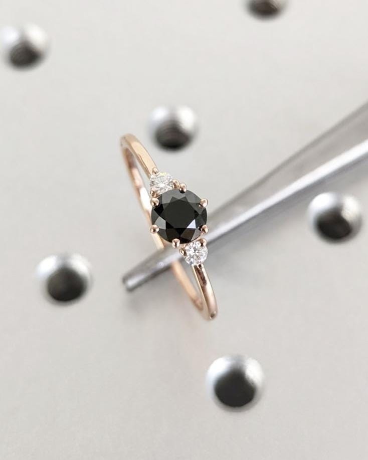 Round Cut Black Diamond Three Stone Ring, 14K Rose Gold, Black Diamond Solitaire Ring, Diamond and Moissanite Wedding Ring, Anniversary Ring, Unique Diamond Ring