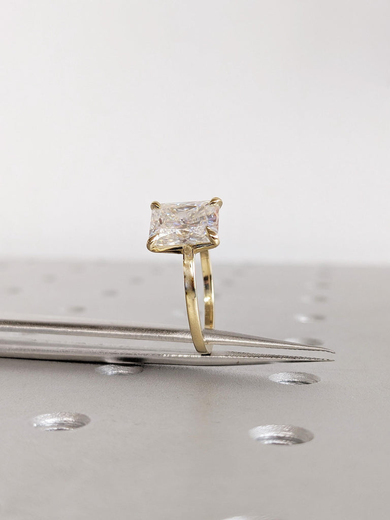Elegant Radiant Cut Moissanite Engagement Ring, 14K Yellow Gold Talon Prong Set Wedding Ring, Statement Ring, Luxury Wedding Jewelry for Her