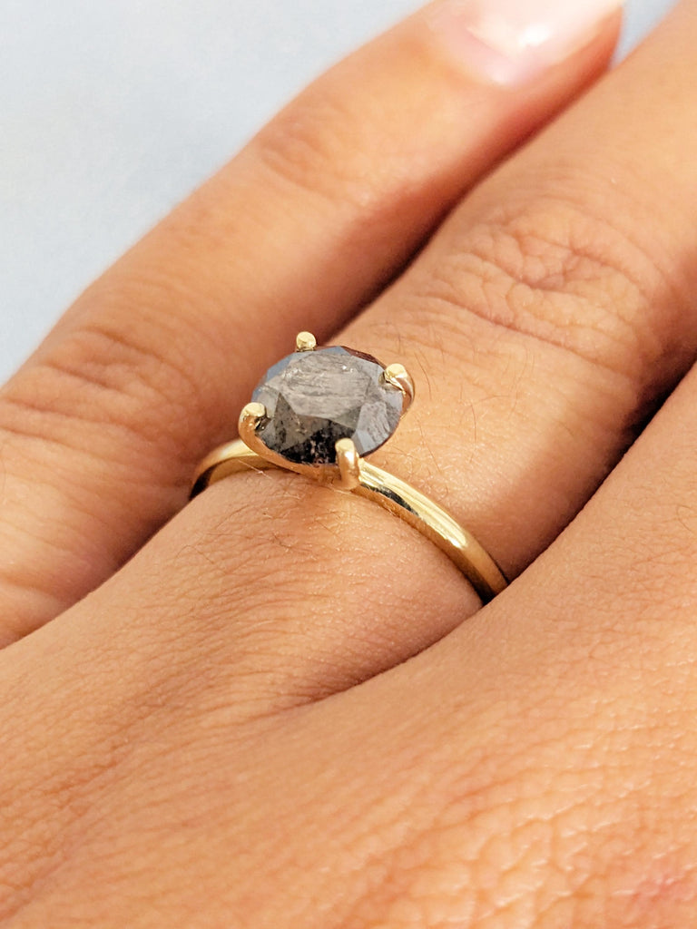 Salt and Pepper Diamond Engagement Ring: 14K Yellow Gold Solitaire, Round Dark / Icy Gemstone