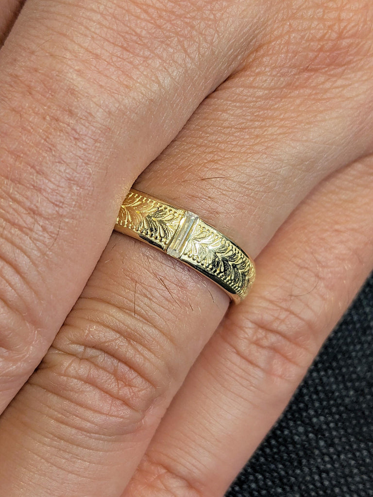 14K Yellow Gold Baguette Diamond Wedding Band, Men's Diamond Engagement Band, Unisex Classic Engraved Ring, Vintage Stackable Wedding Band