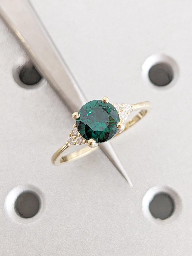 Round Cut Lab Grown Sapphire Engagement Ring, Art Deco 18k/14k Yellow Gold Rings for Women, Diamond and Green Sapphire September Birthstone