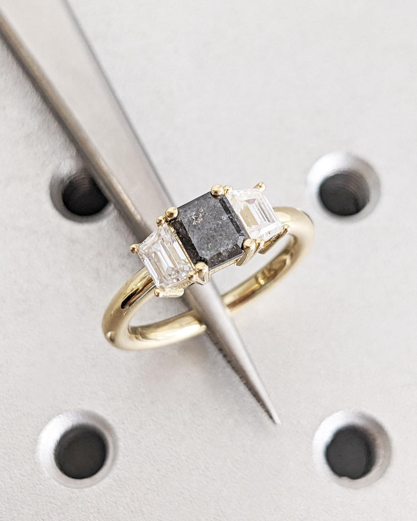 Three Stone Emerald Cut Salt and Pepper Diamond Engagement Ring, Trapezoid Moissanite, 3 Stone Wedding Ring for Women, Natural Diamond Ring image #4