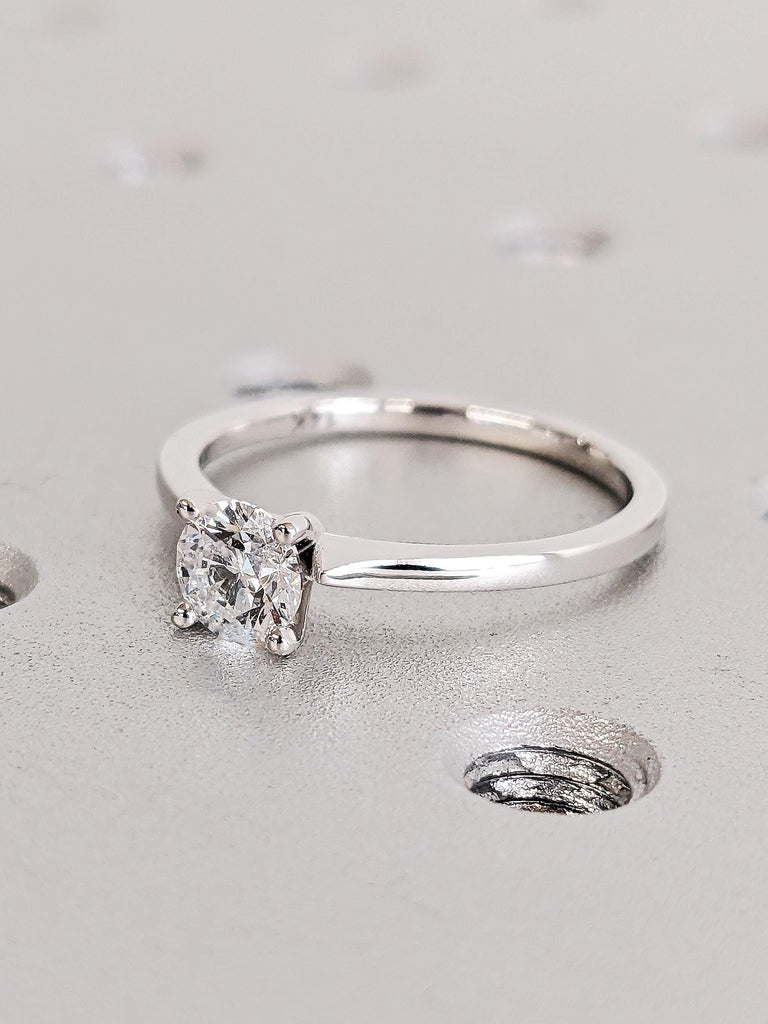 14K Solid White Moissanite Wedding Band, Solitaire Round Cut Moissanite Engagement Ring, Modern Bridal Ring, Stackable Everyday Jewelry