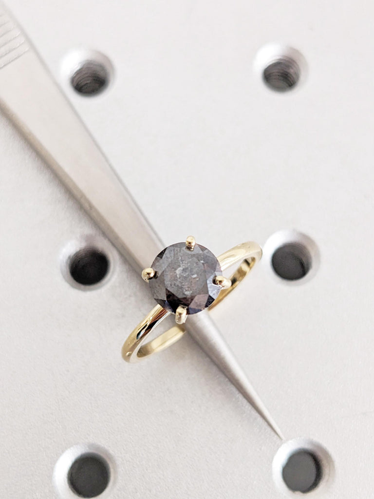 Salt and Pepper Diamond Engagement Ring: 14K Yellow Gold Solitaire, Round Dark / Icy Gemstone