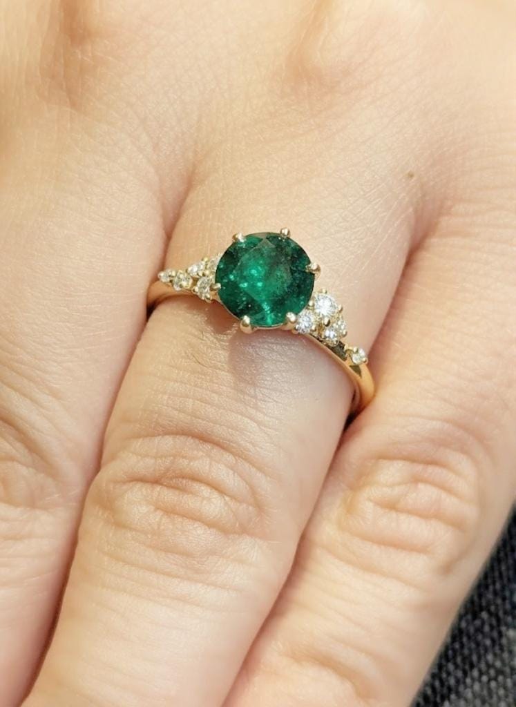 Green Lab Emerald Ring, Round Emerald Wedding Ring, Art Deco Snowdrift Diamond Cluster Engagement Ring, 18K Yellow Gold Promise Ring For Her