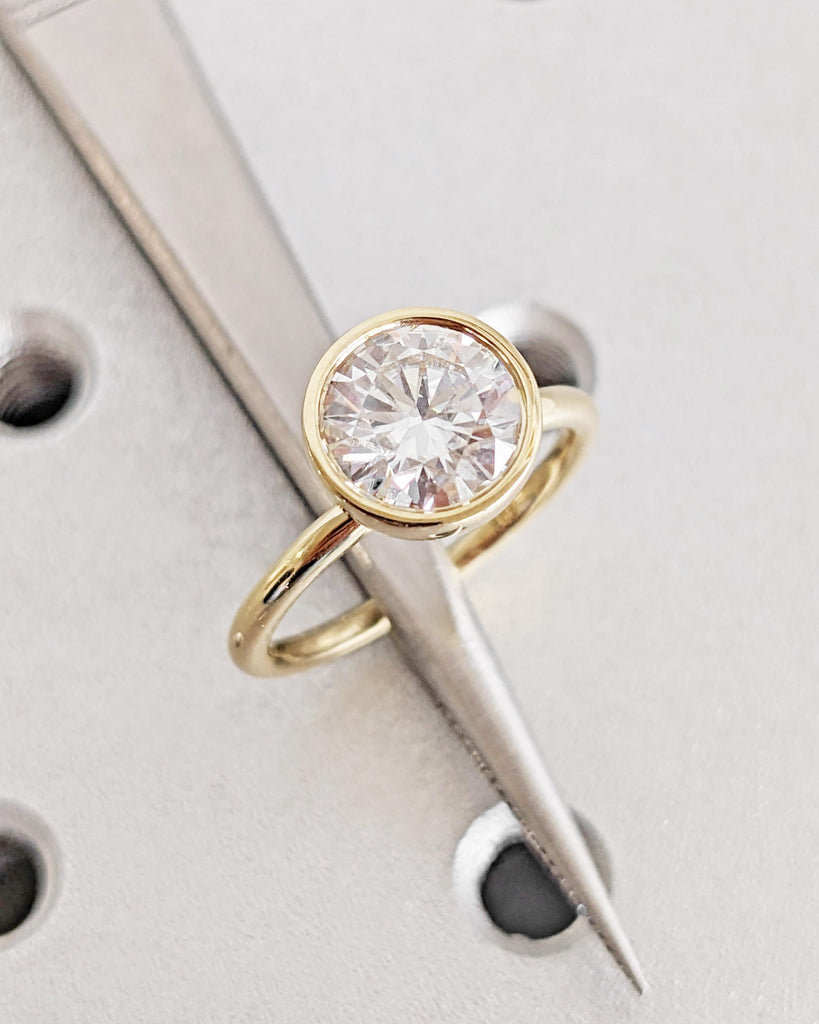 Vintage Tulip Setting Round Moissanite Engagement Ring / Solitaire Bezel Ring / Lotus Petal Prong Wedding Ring / Antique Flower Promise Ring