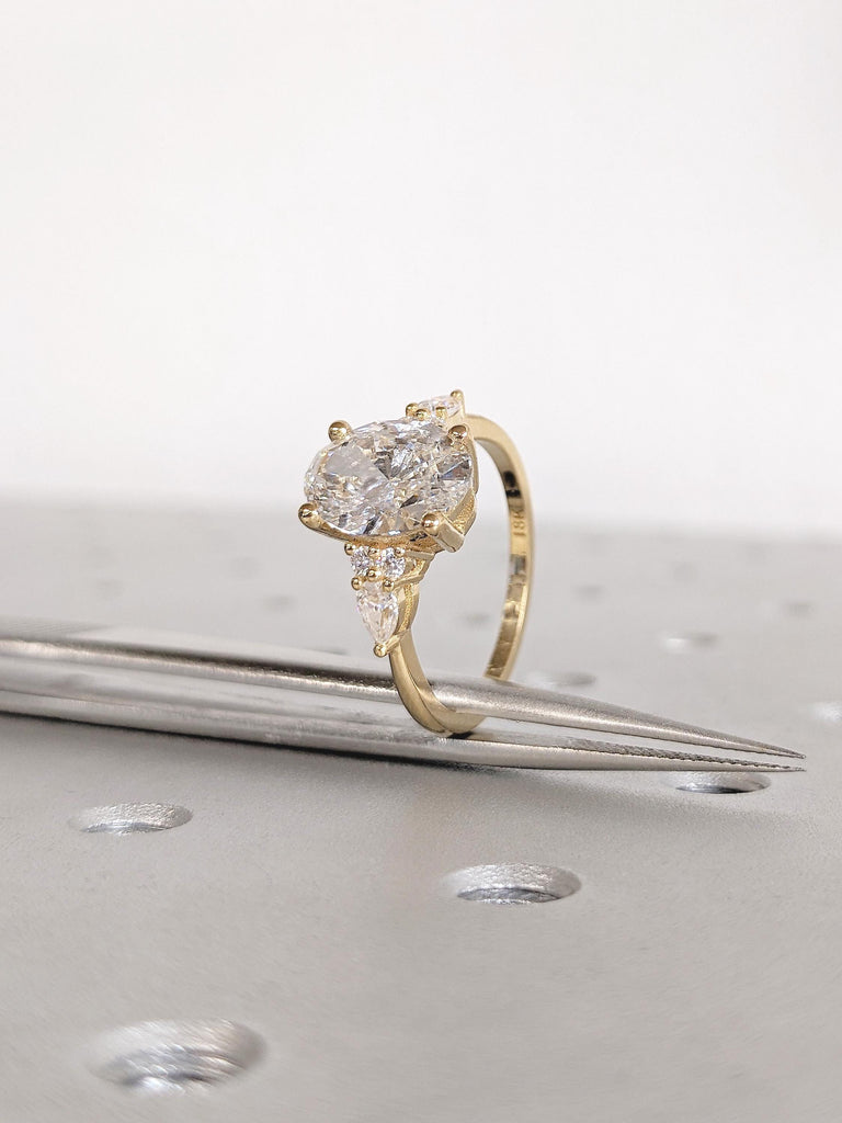 IGI Certified Lab Grown Diamond Ring, Vintage 18k Yellow Gold Oval Engagement Ring, Art Deco Pear and Round Diamond Cluster Wedding Ring image #7