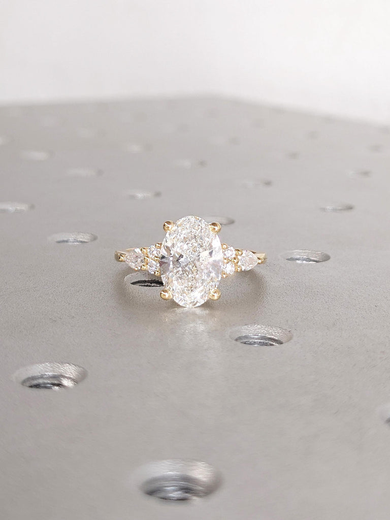 Oval Moissanite Ring, Art Deco 18k Solid Gold Engagement Ring, Unique Moissanite Cluster Personalized Statement Ring for Her, Bridal Jewelry
