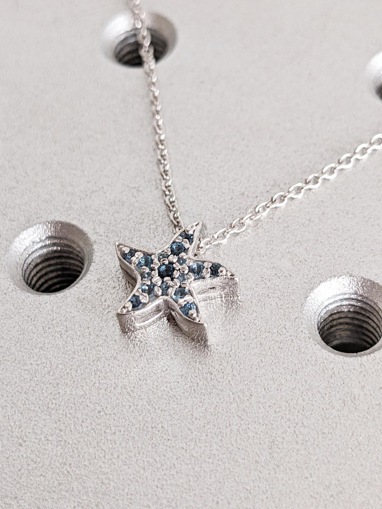 Tropical Star Natural Blue Topaz Pendant, 18K Solid White Gold Round Light Blue Topaz Chain Necklace, Christmas Gift For Her, Custom Jewelry