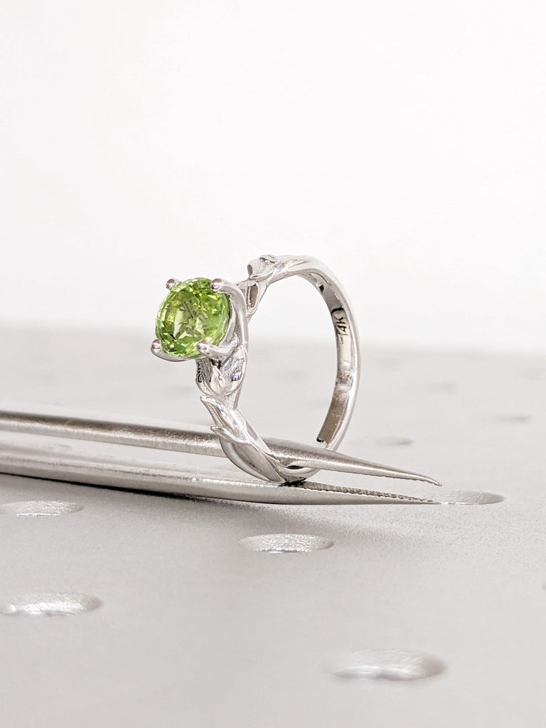 Peridot Engagement Ring, 14K/18K White Gold, Women's Leaf Peridot Ring, August Birthstone, Green Peridot Gemstone Ring, Promise Ring For Her