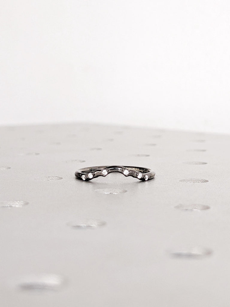 14K Black Gold Curved Wedding Band, Diamond Stacking Ring, Matching Ring for Bridal Set, Minimalist Black Gold Ring, Matching Wedding Ring